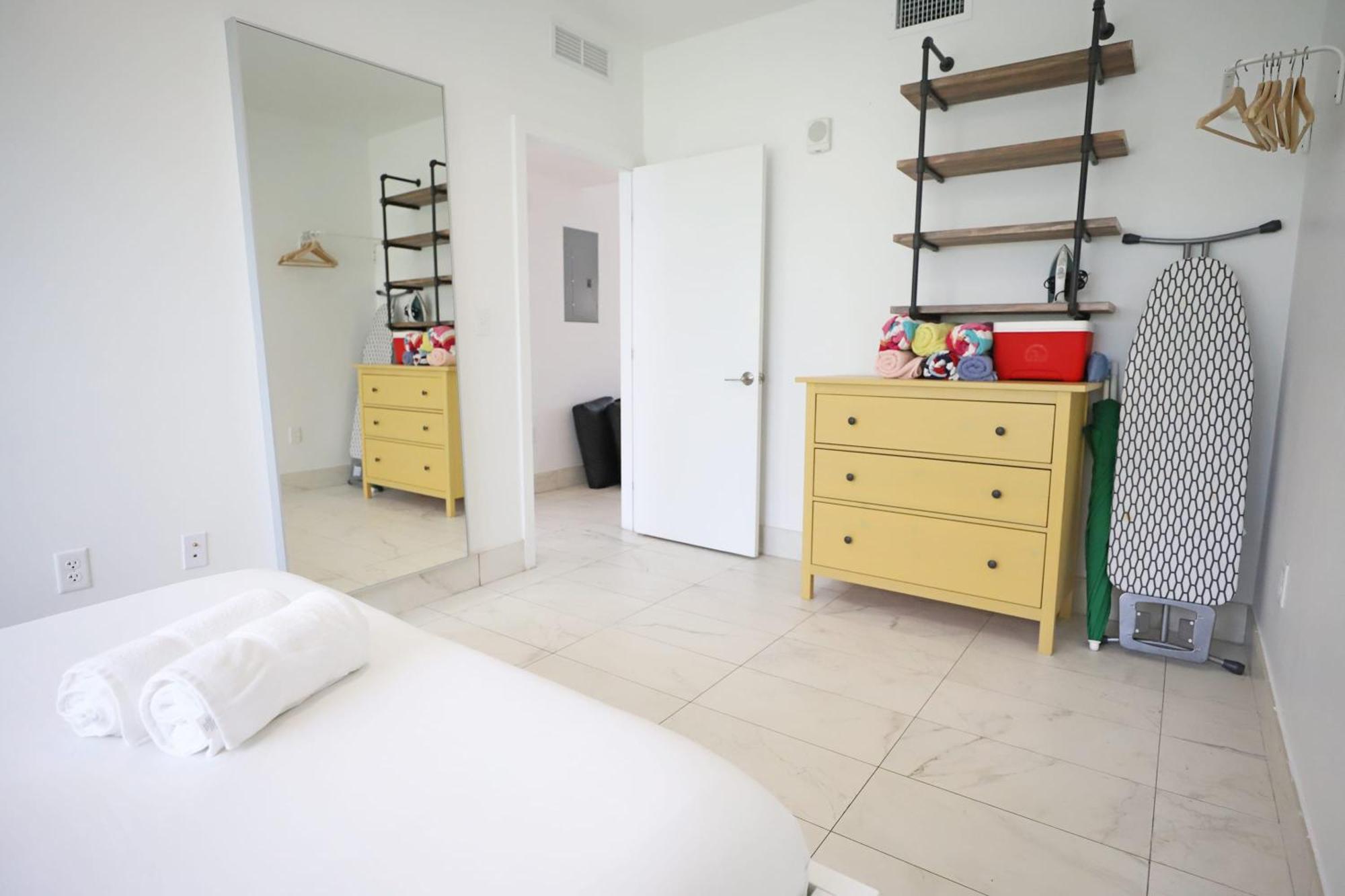 3 Minute Walk To Beach Bungalow Family Friendly Free Parking Miami Beach Eksteriør bilde